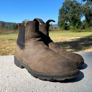 Womens 10.5 Rustic Brown Blundstone High Top Boots